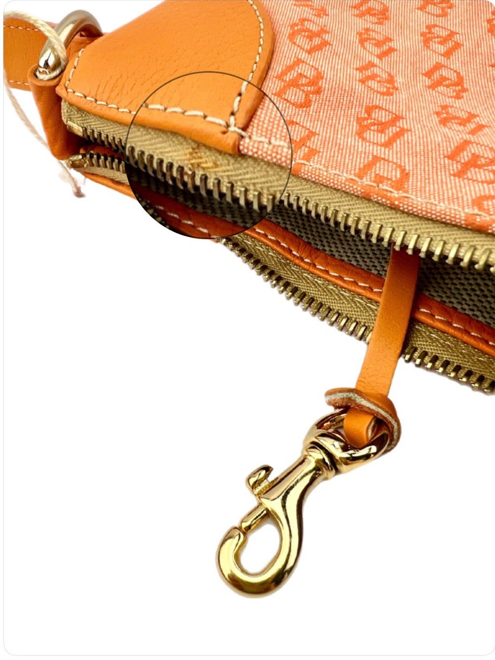 Dooney & Bourke Orange Monogram Large Shoulder Bag Y2K Vintage - RARE π§‘ - Picture 15 of 16